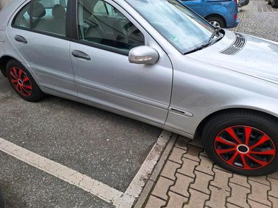 Mercedes C180
