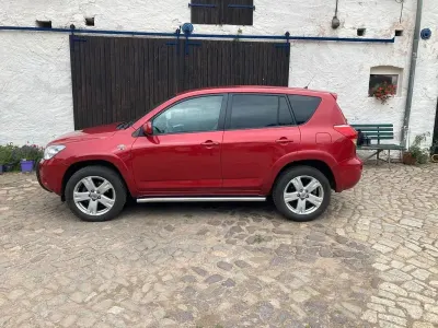 Gebraucht Toyota RAV4 Executive 177 PS (130 kW) 2007 Rot SUV