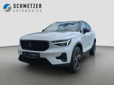 Gebraucht Volvo XC40 Plus 163 PS (119 kW) 2026 Crystal white SUV