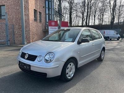 Gebraucht VW Polo Comfortline 64 PS (47 kW) 2005 Silber Kleinwagen