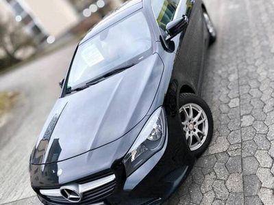 Mercedes CLA180
