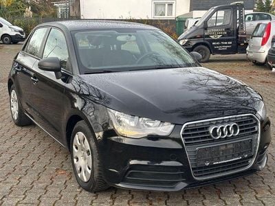 Schwarz Gebraucht 2014 Audi A1 Sportback Attraction Kleinwagen | 4.999 € (Superpreis)