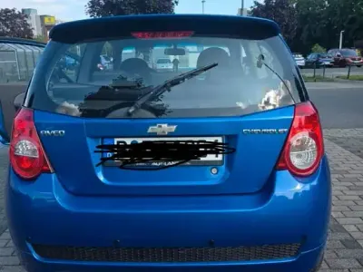 Gebraucht Chevrolet Aveo 84 PS (61 kW) 2009 Blau Kleinwagen