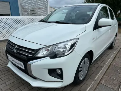 Gebraucht Mitsubishi Space Star 71 PS (52 kW) 2022 Weiß Kleinwagen