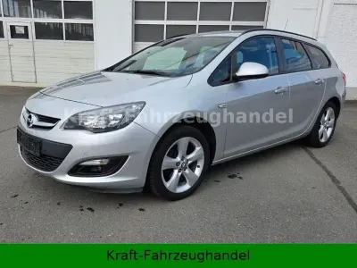 Gebraucht Opel Astra Style 140 PS (102 kW) 2015 Silber Kombi