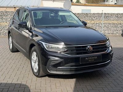 Gebraucht VW Tiguan 131 PS (96 kW) 2022 Schwarz SUV