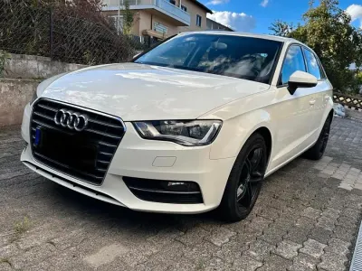 Gebraucht Audi A3 150 PS (110 kW) 2014 Weiß Limousine