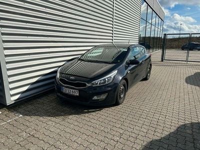 Gebraucht Kia Ceed 99 PS (72 kW) 2014 Schwarz Kleinwagen