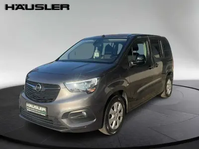 Second-hand Opel Combo Life Elegance 131 CP (96 kW) 2021 Gri SUV