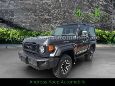 Neu Toyota Land Cruiser 231 PS (169 kW) 2025 Beige SUV