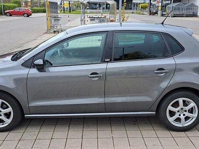 Usado VW Polo R 69 HP (50 kW) 2011 Cinzento Citadino