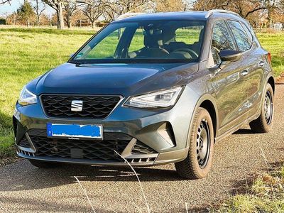 Grau Gebraucht 2022 Seat Arona FR SUV | 16.490 € (Fairer Preis)