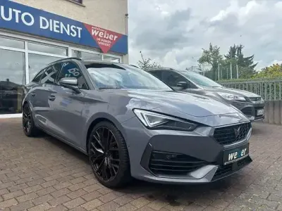 Usado Cupra Leon VZ 310 CV (228 kW) 2024 Gris Familiar