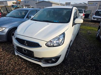 Weiß Gebraucht 2018 Mitsubishi Space Star Basis Kleinwagen | 2.499 €