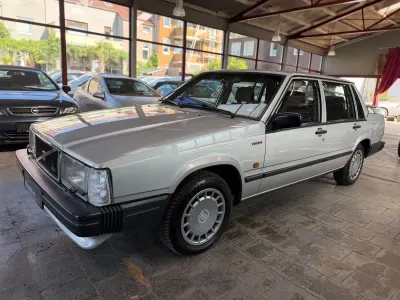 Gebraucht Volvo 740 113 PS (83 kW) 1989 Silber Limousine