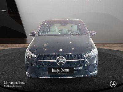 Gebraucht Mercedes B200 Advanced 150 PS (110 kW) 2024 Schwarz Van / Kleinbus