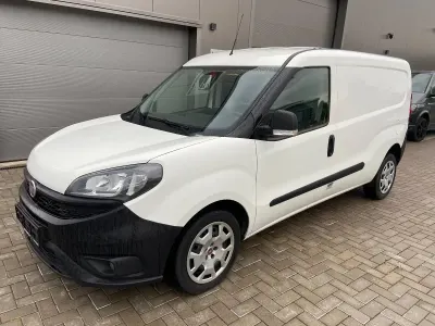 Gebraucht Fiat Doblò 105 PS (77 kW) 2021 Colore esterno (weiß) Van / Kleinbus