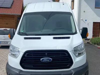 Gebraucht Ford Transit 131 PS (96 kW) 2019 Weiß Van / Kleinbus