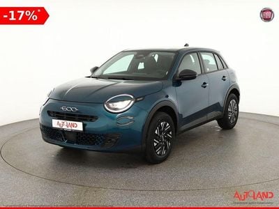 Neu Fiat 600 145 PS (106 kW) 2026 Grün SUV