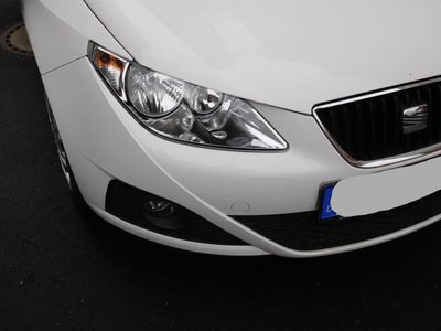 Weiß metallic Gebraucht 2009 Seat Ibiza SC Style Kleinwagen | 7.600 €