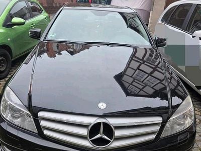 Gebraucht Mercedes C200 185 PS (136 kW) 2010 Schwarz Limousine