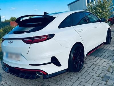 Kia ProCeed GT