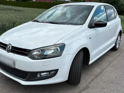 Gebraucht VW Polo Match 90 PS (66 kW) 2012 Weiß Kleinwagen