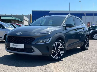 Gebraucht Hyundai Kona Pure 120 PS (88 kW) 2021 Dark knight SUV