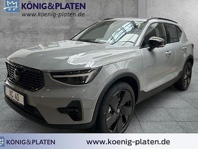 Neu Volvo XC40 Plus 197 PS (144 kW) 2025 Grau SUV