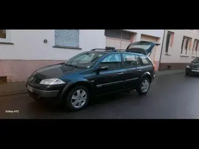 Gebraucht Renault Mégane 134 PS (98 kW) 2005 Schwarz Limousine