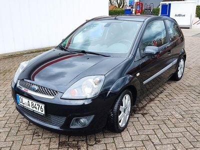 Gebraucht Ford Fiesta Ghia 90 PS (66 kW) 2006 Schwarz Kleinwagen