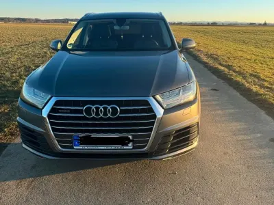 Używany Audi Q7 S-Line 272 KM (200 kW) 2015 Srebrny SUV