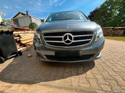 Gebraucht Mercedes V250 Avantgarde 190 PS (139 kW) 2016 Grau Van / Kleinbus
