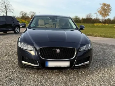 Usata Jaguar XF 300 CV (220 kW) 2016 Blu Berlina