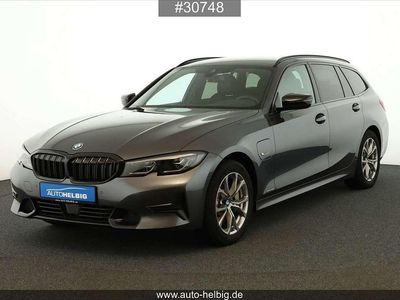 Gebraucht BMW 330e Sport Line 252 PS (185 kW) 2022 Mineralgrau metallic Kombi