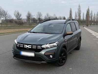 Gebraucht Dacia Jogger Extreme 110 PS (80 kW) 2023 Grün Van / Kleinbus