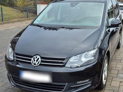 Second-hand VW Sharan Highline 177 CP (130 kW) 2013 Negru Monovolum