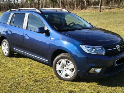 Gebraucht Dacia Logan Lauréate 90 PS (66 kW) 2018 Blau Kombi
