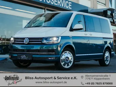 Gebraucht VW Multivan Highline 204 PS (150 kW) 2017 Grün Van / Kleinbus