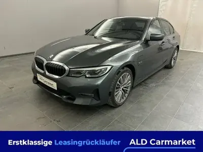 Gebraucht BMW 320 Sport Line 163 PS (119 kW) 2022 Limousine