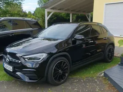 Gebraucht Mercedes GLA200 AMG 163 PS (119 kW) 2022 Schwarz SUV