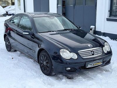 Schwarz Gebraucht 2007 Mercedes C200 Coupé | 6.450 € (Etwas zu teuer)