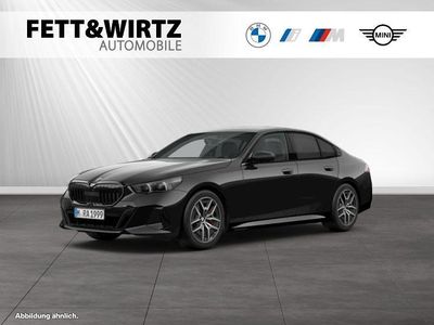 Neu BMW 520 M Sport 197 PS (144 kW) 2025 Brooklyn grau metallic Limousine