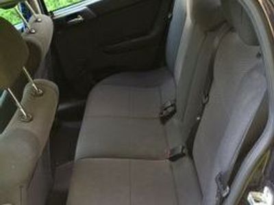 Gebraucht Opel Astra 116 PS (85 kW) 2002 Schwarz Limousine