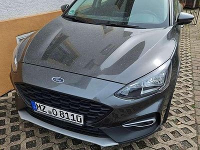 Usata Ford Focus Vignale 120 CV (88 kW) 2021 Grigio Berlina