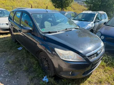Gebraucht Ford Focus 113 PS (83 kW) 2009 Blau Limousine