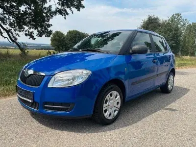 Gebraucht Skoda Fabia Cool Edition 69 PS (50 kW) 2009 Blau Limousine