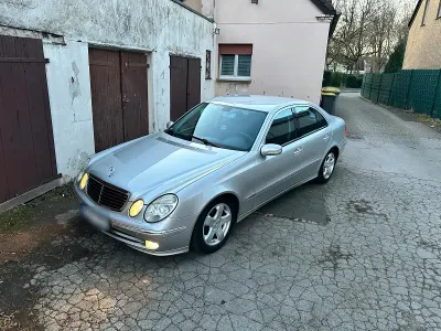 Occasion Mercedes E200 Avantgarde 163 ch (119 kW) 2004 Argent Berline