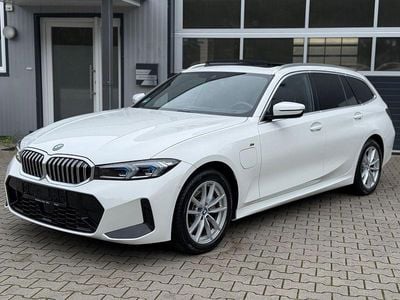 BMW 330e