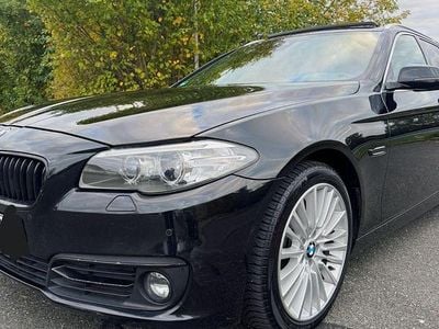Gebraucht BMW 520 Luxury Line 190 PS (139 kW) 2015 Schwarz Kombi